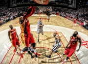 开云在线直播-拉文冠军级表现闪耀，快船团队之力终结独行侠连胜