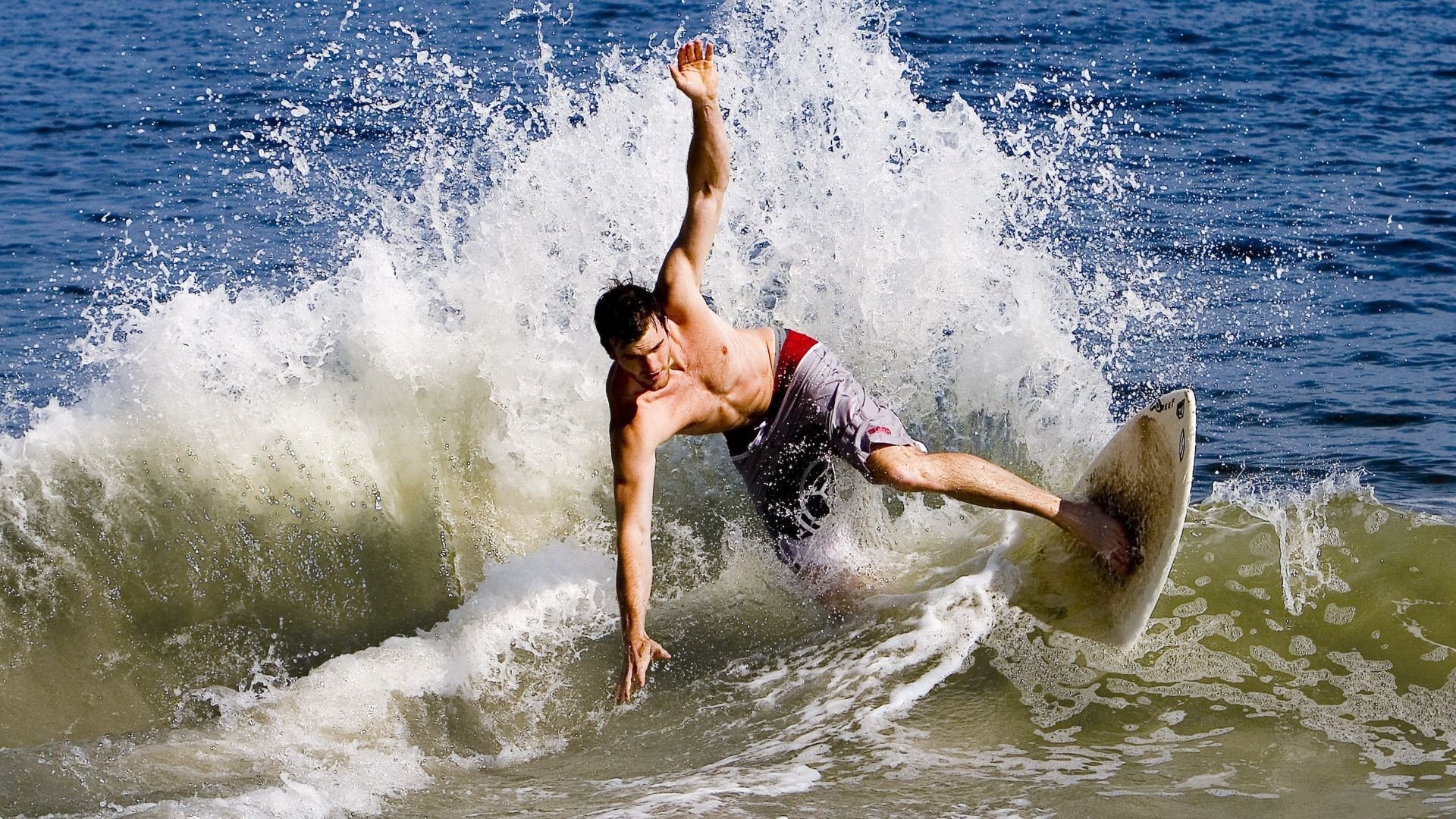 德约科维奇ATP总决赛完美碾压，拉沃尔杯黯然失色，惊艳四座再证王者地位